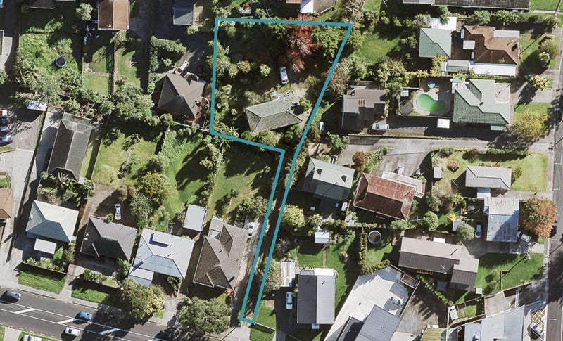 443 Hillsborough Road, Mount Roskill, Auckland - Carousel 1