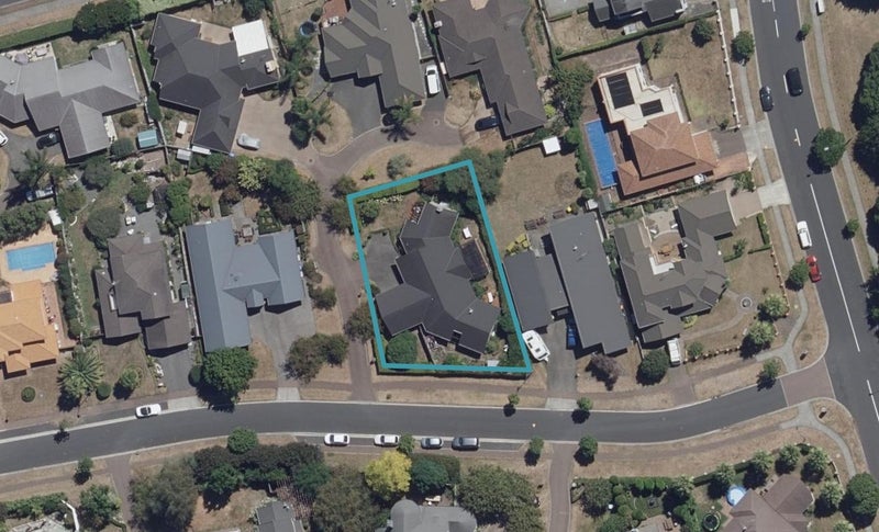 6 Nielsen Gardens, Rototuna, Hamilton - Carousel 1