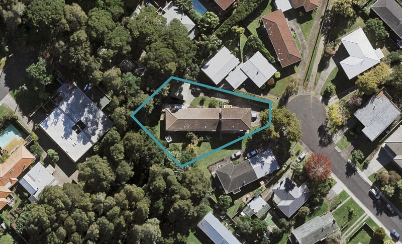 2/54 Evelyn Place, Hillcrest, Auckland - Carousel 1