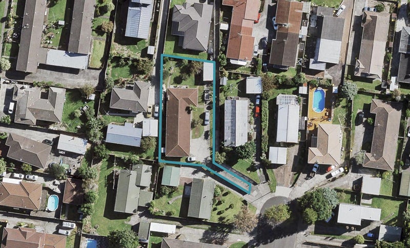 20 Suwyn Place, Weymouth, Auckland - Carousel 1
