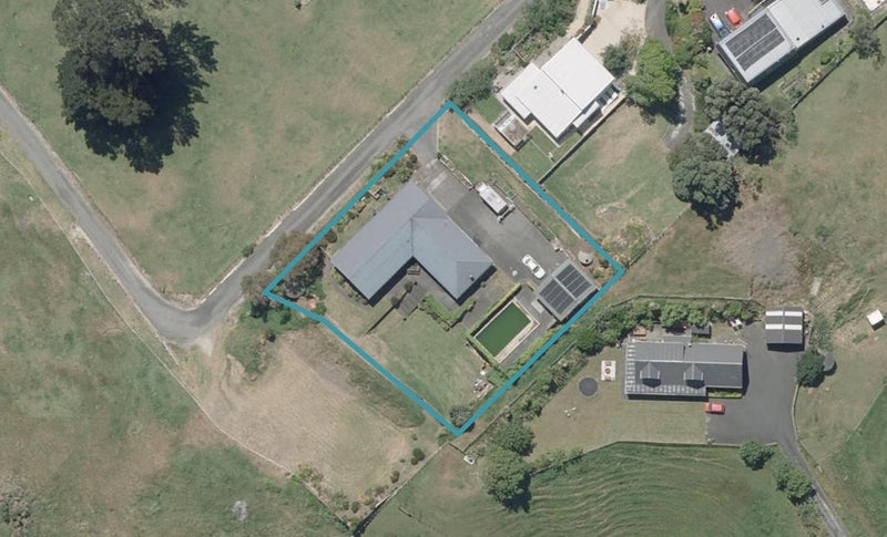 17 Turere Place, Otamatea, Whanganui - Carousel 1