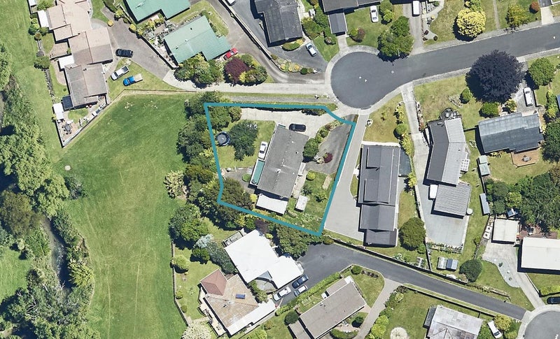 12 Peachgrove Terrace, Hillcrest, Rotorua - Carousel 1