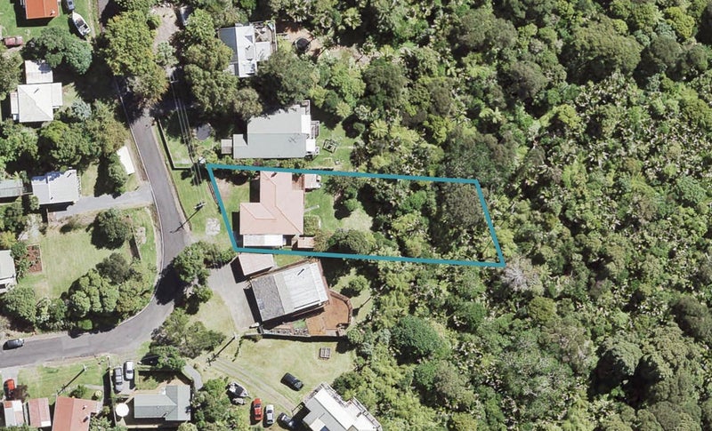 57 Tane Road, Laingholm, Auckland - Carousel 1