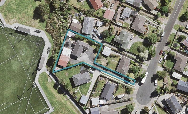 13 Starling Place, Ranui, Auckland - Carousel 1