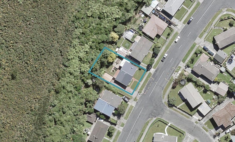 209 Major Drive, Kelson, Lower Hutt - Carousel 1