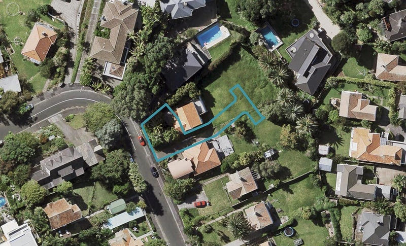 52 Tautari Street, Orakei, Auckland - Carousel 1