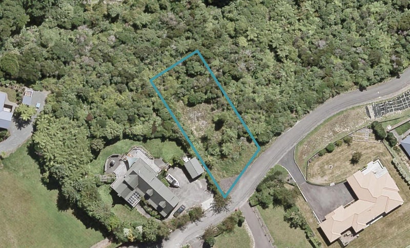 102 Emerald Hill Drive, Birchville, Upper Hutt - Carousel 1