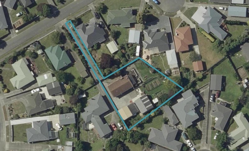 8 Ilford Place, Awapuni, Palmerston North - Carousel 1