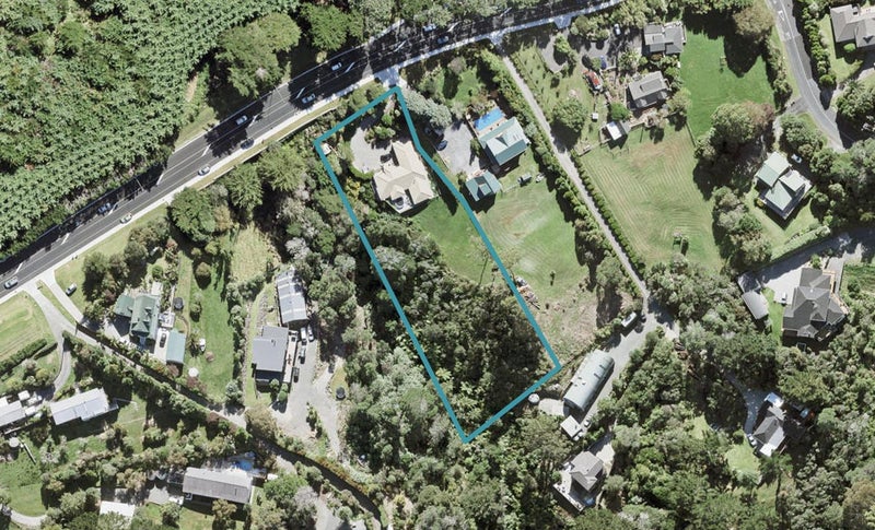 1/1141 Whangaparaoa Road, Tindalls Beach, Whangaparaoa - Carousel 1