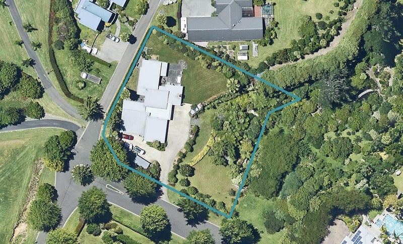20 Westview Place, Tauriko, Tauranga - Carousel 1