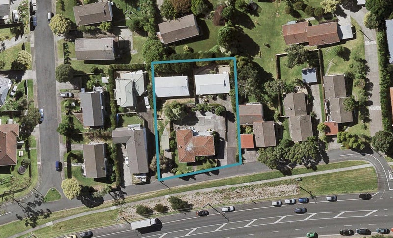 1/251 Wairau Road, Tōtara Vale, Auckland - Carousel 1