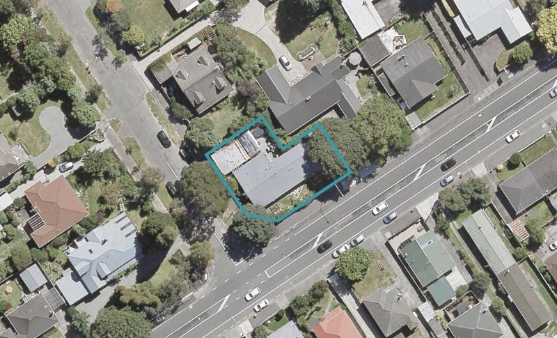 1 Barton Road, Heretaunga, Upper Hutt - Carousel 1