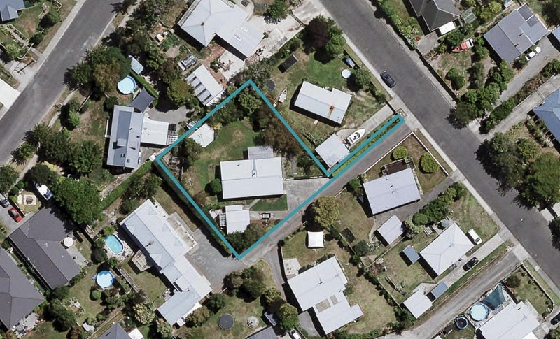 6 Allens Lane, Clive, Clive - Carousel 1