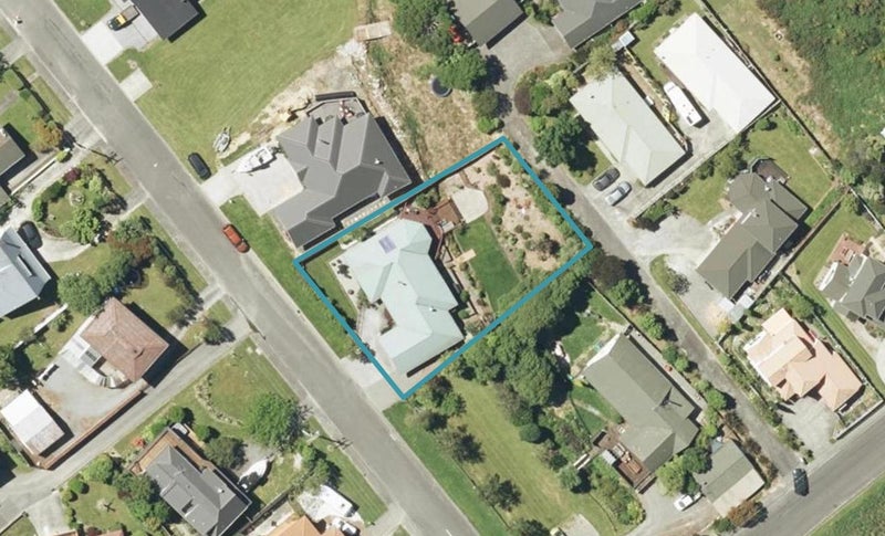 16 Turners Road, Waikawa, Picton - Carousel 1