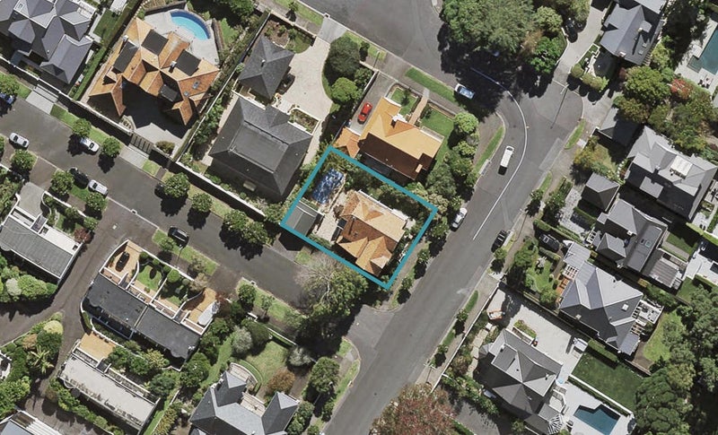 4 Ridings Road, Remuera, Auckland - Carousel 1