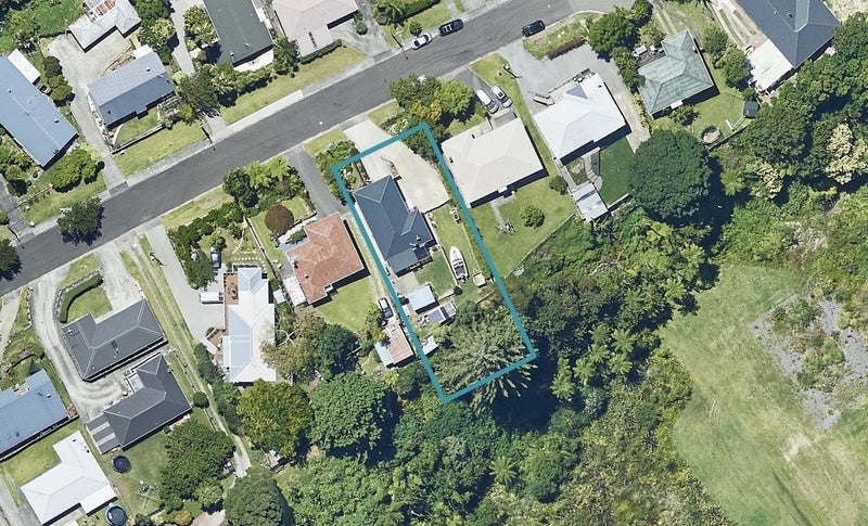 42 Wellesley Grove, Gate Pa, Tauranga - Carousel 1