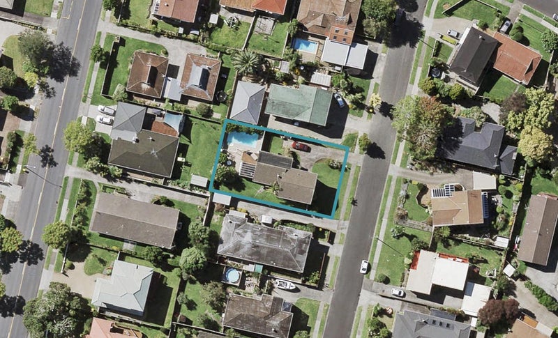5 Luton Avenue, Sunnyhills, Auckland - Carousel 1