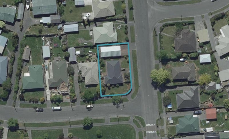 2 Vardon Crescent, Shirley, Christchurch - Carousel 1