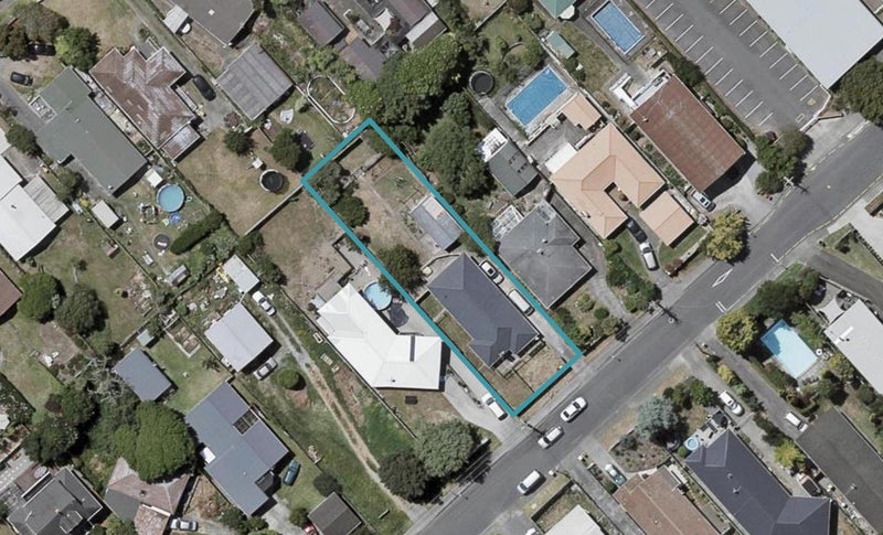 51 Gray Avenue, Paraparaumu Beach, Paraparaumu - Carousel 1