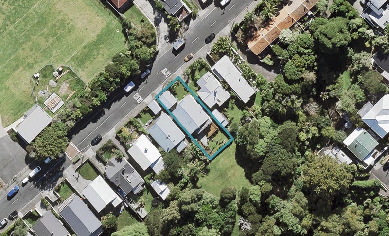 36 Larchwood Avenue, Westmere, Auckland - Carousel 1