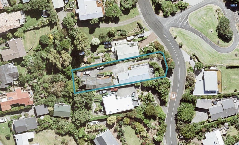 30 Swann Beach Road, Stanmore Bay, Whangaparāoa - Carousel 1