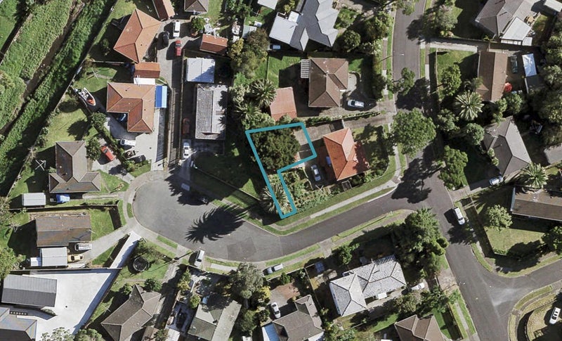 1A Kendall Court, Wattle Downs, Auckland - Carousel 1