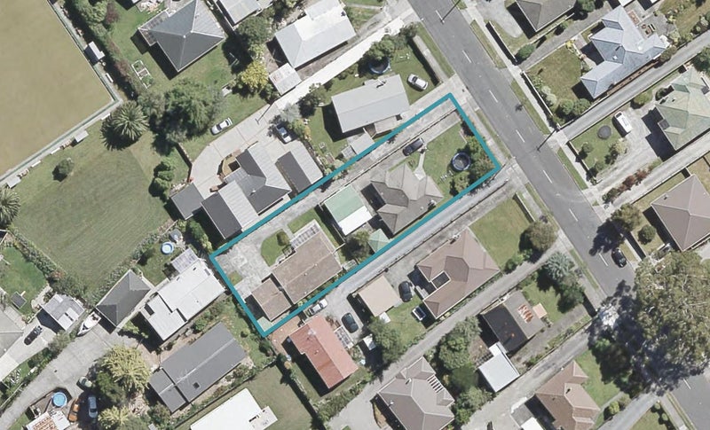 2/68 Horoeka Street, Stokes Valley, Lower Hutt - Carousel 1