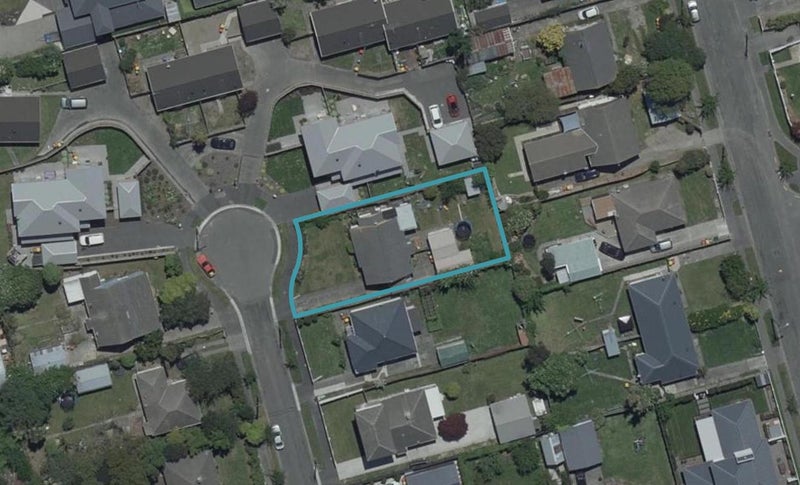 10 Ashby Place, Bryndwr, Christchurch - Carousel 1