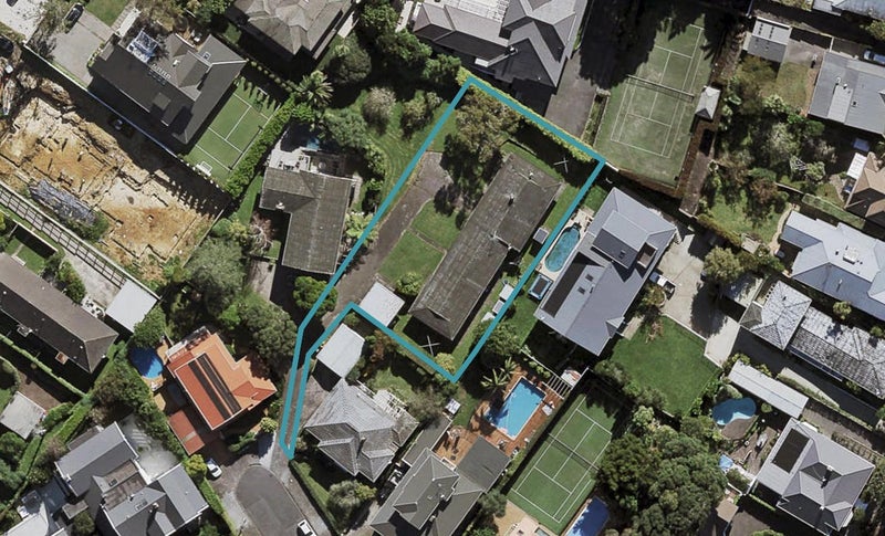2/9 Carmont Street, Remuera, Auckland - Carousel 1