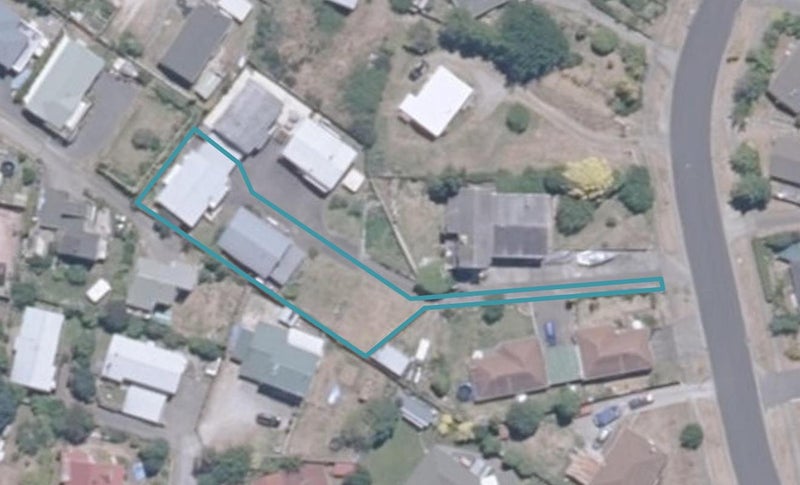 2/8 Woodward Street, Nukuhau, Taupō - Carousel 1