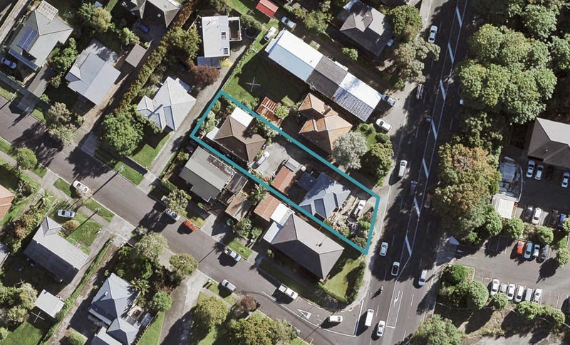 1527A Great North Road, Waterview, Auckland - Carousel 1