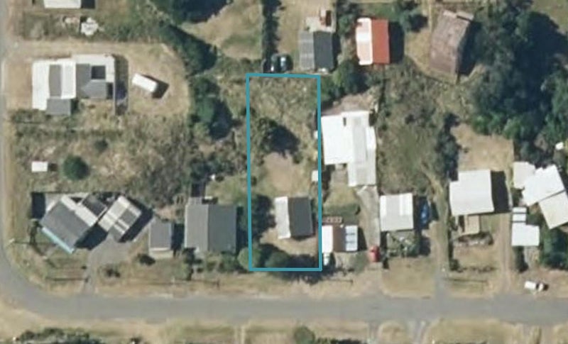 17 Mack Street, Foxton Beach, Foxton - Carousel 1
