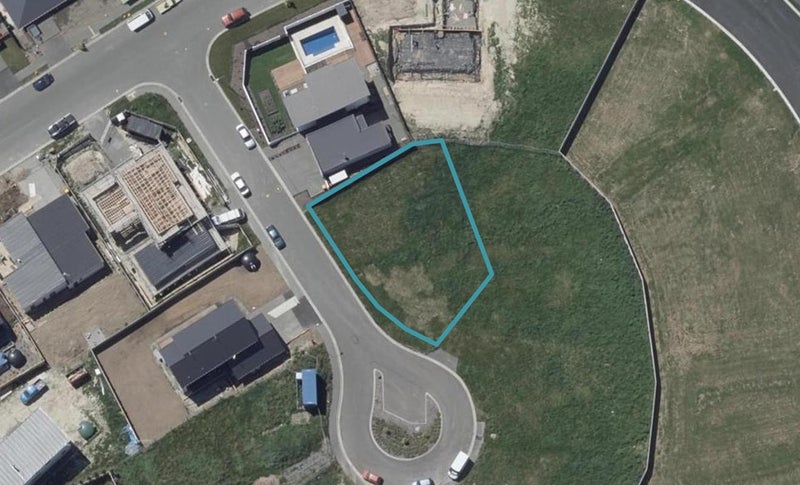 3 Millbeck Place, Westmorland, Christchurch - Carousel 1