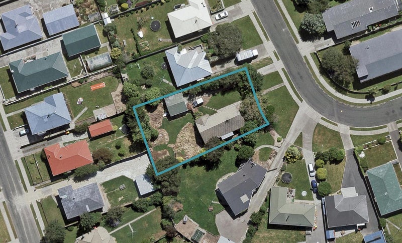 24 Trent Street, Glengarry, Invercargill - Carousel 1