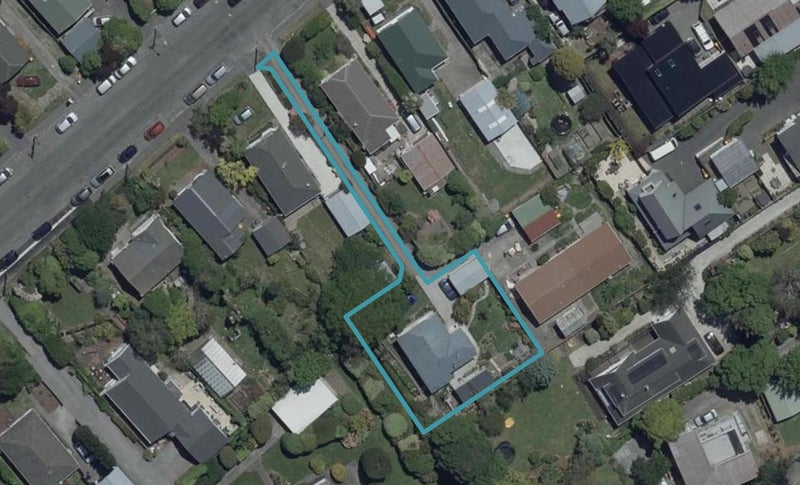 13A Aorangi Road, Bryndwr, Christchurch - Carousel 1