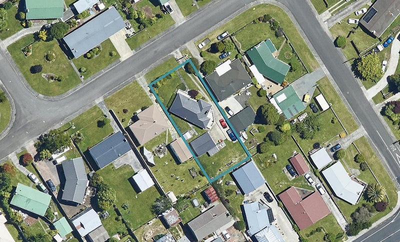 6 Totaravale Street, Pukehangi, Rotorua - Carousel 1