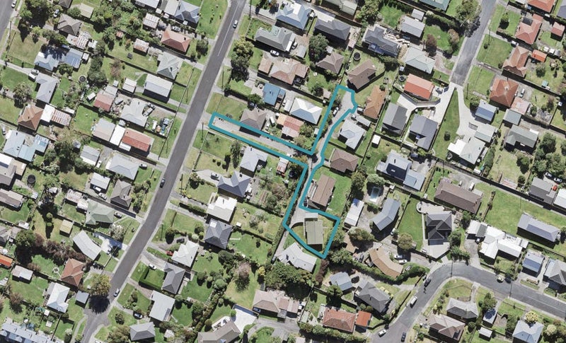 12A Laura Street, Kelston, Auckland - Carousel 1
