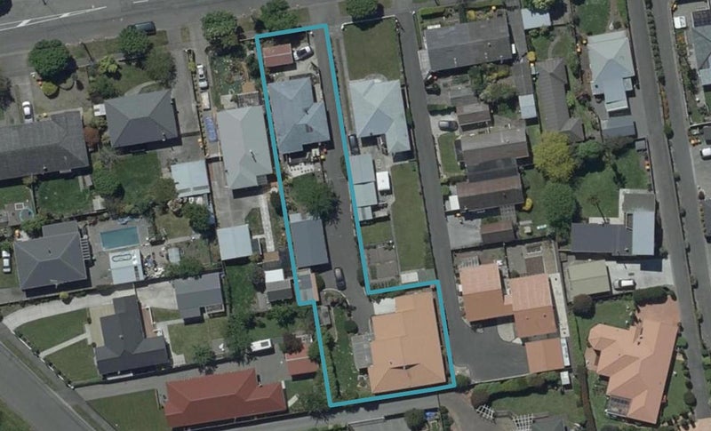 2/10 McBratneys Road, Dallington, Christchurch - Carousel 1