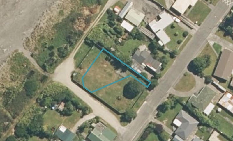 245A Revell Street, Hokitika - Carousel 1