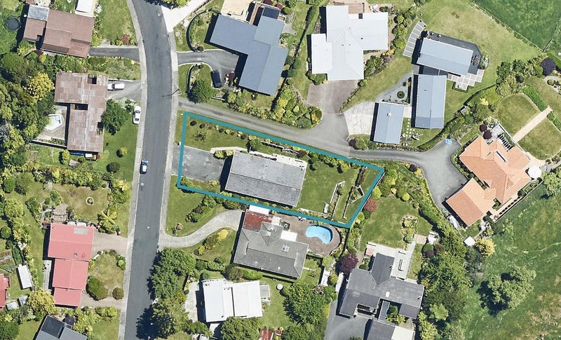 7 Exeter Place, Tihiotonga, Rotorua - Carousel 1