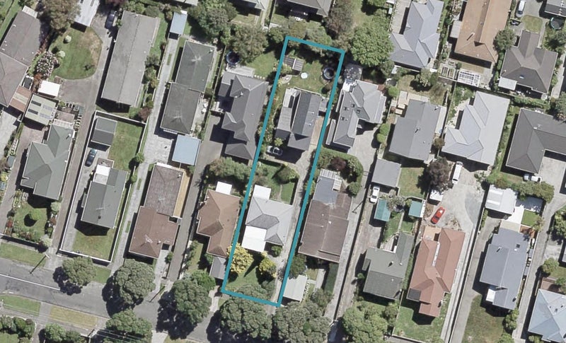 2/17 St Ronans AVE, Waterloo, Lower Hutt - Carousel 1