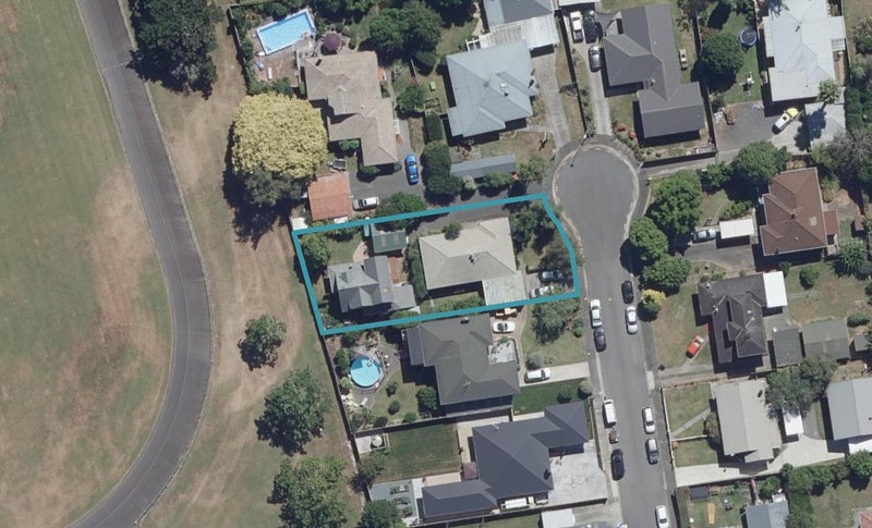 7A Prescott Place, Hillcrest, Hamilton - Carousel 1