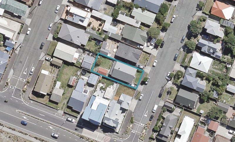 1 Patrick Street, Petone, Lower Hutt - Carousel 1