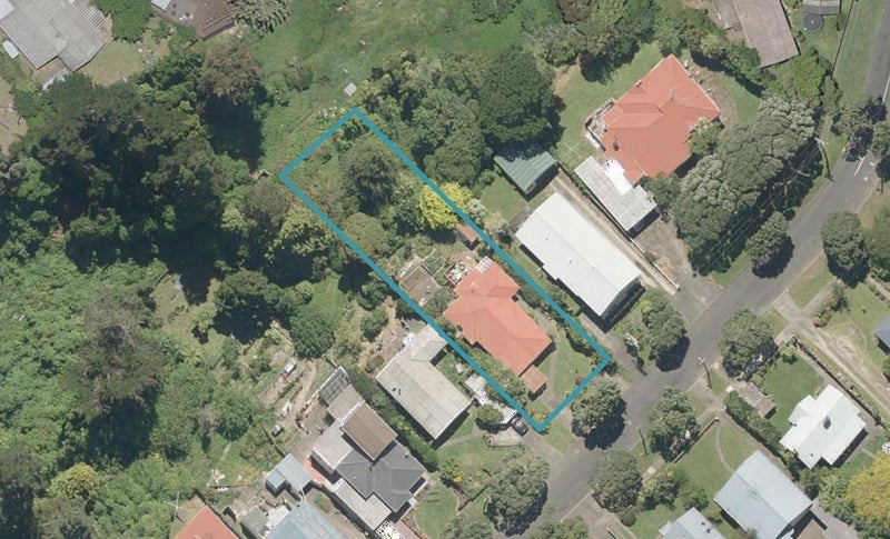 12 Plunket Street, Durie Hill, Whanganui - Carousel 1
