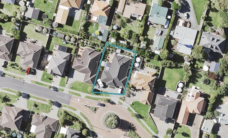 5 Pine Harbour Parade, Beachlands, Auckland - Carousel 1