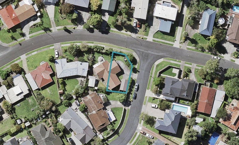 18 Serrita Avenue, Sunnyhills, Auckland - Carousel 1