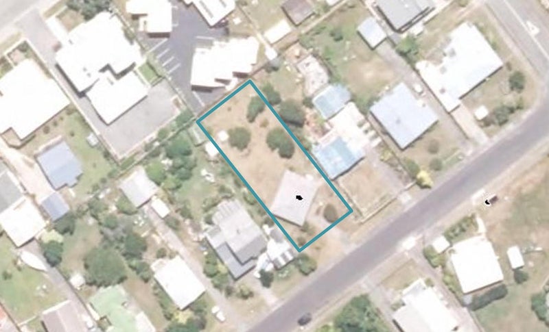 28 Cook Street, Carters Beach, Westport - Carousel 1