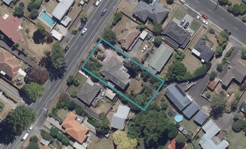 20 Masters Avenue, Hillcrest, Hamilton - Carousel 1