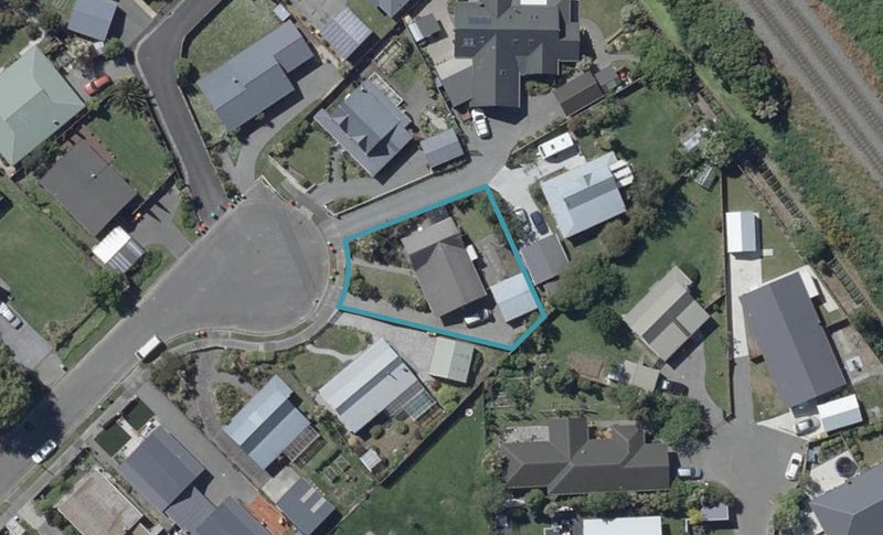 14 Stedley Place, Heathcote Valley, Christchurch - Carousel 1