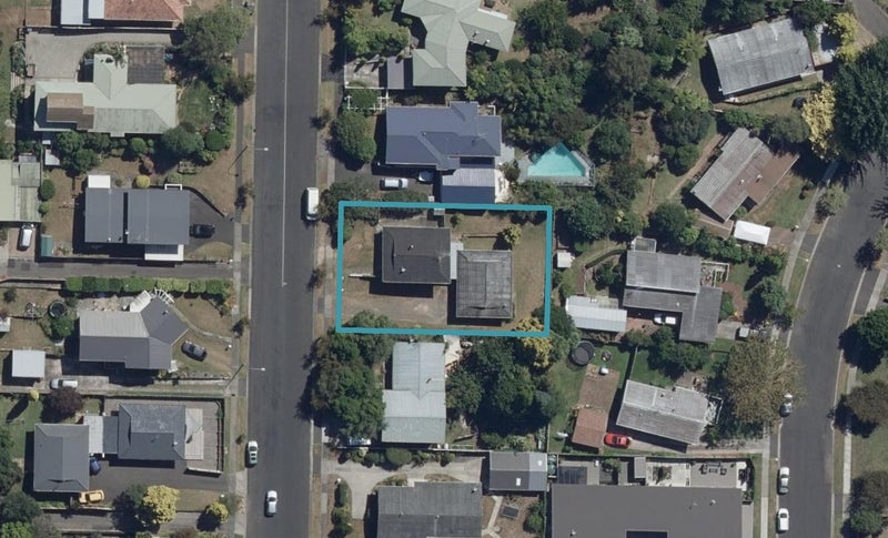29A Alison Street, Hamilton Lake, Hamilton - Carousel 1